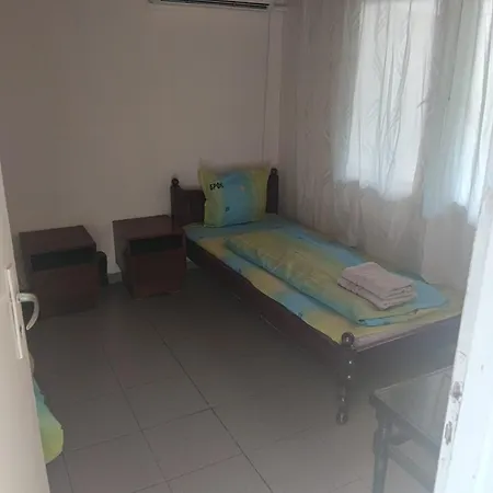 Hunters 40 Lakes - Back To Basic *