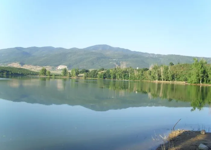 ловно стрелкови комплекс 40те извора гр Auberge de jeunesse *